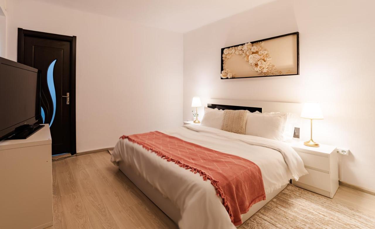 Anastasia Apartments With Parking Braşov Exterior foto